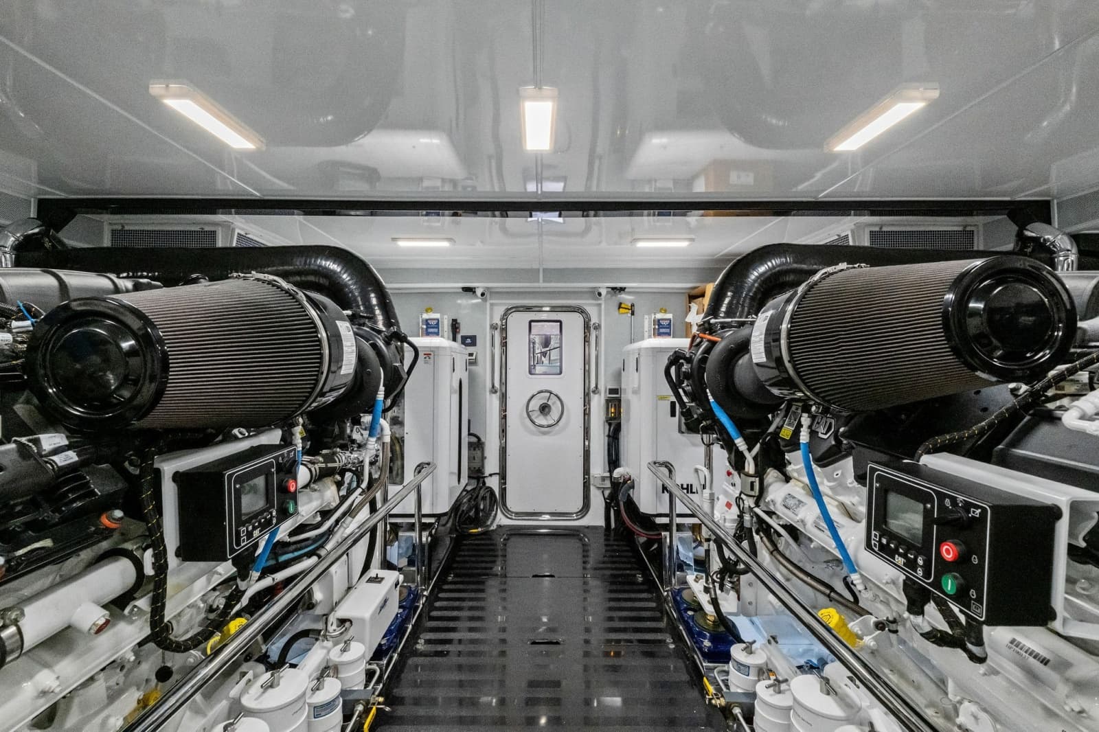 2024 Marlow 90 V - Artemis II