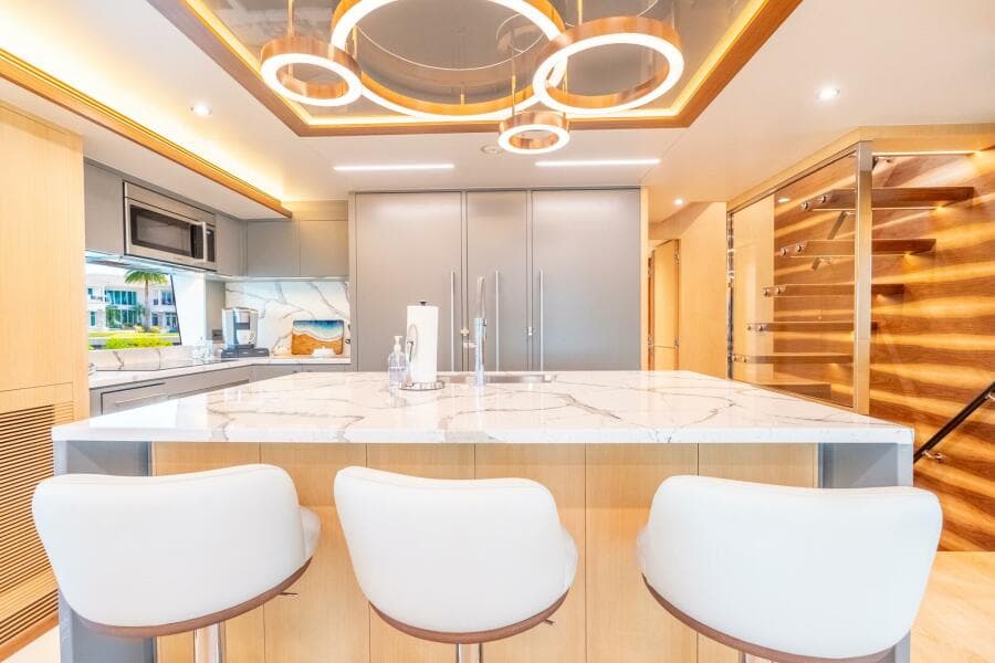 Horizon FD80 SHERI LYNN - Galley