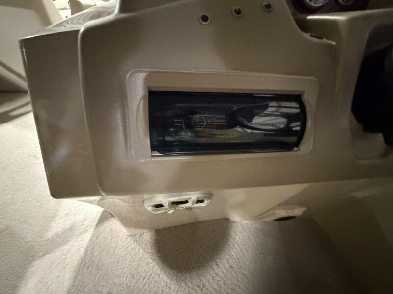 2011 Bennington 2554 GCW