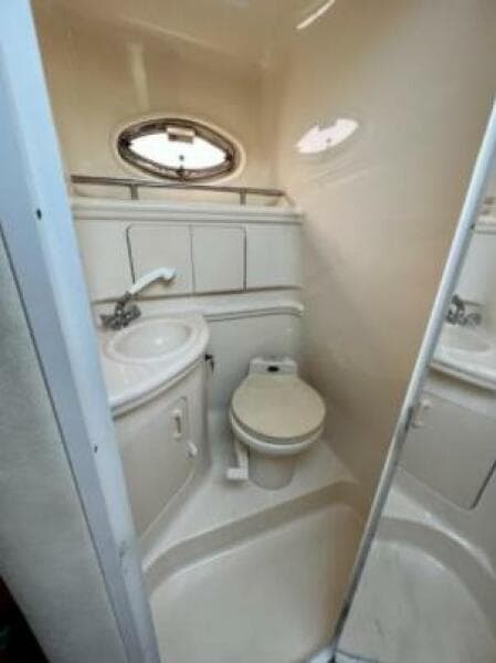 2001 Sea Ray Sundancer 280