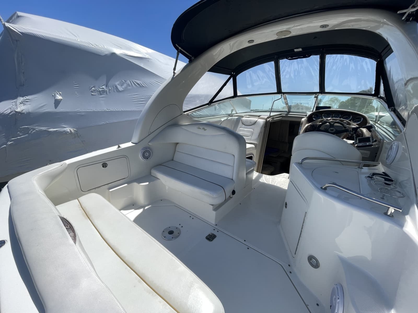 2001 Sea Ray Sundancer 280 - Photo 7