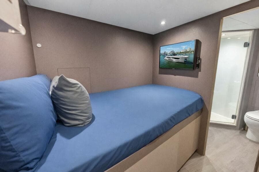 2024 Ocean Alexander 35 Revolution