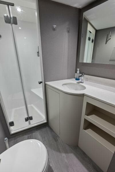 2024 Ocean Alexander 35 Revolution