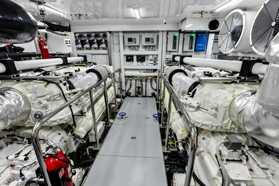 2024 Ocean Alexander 35 Revolution