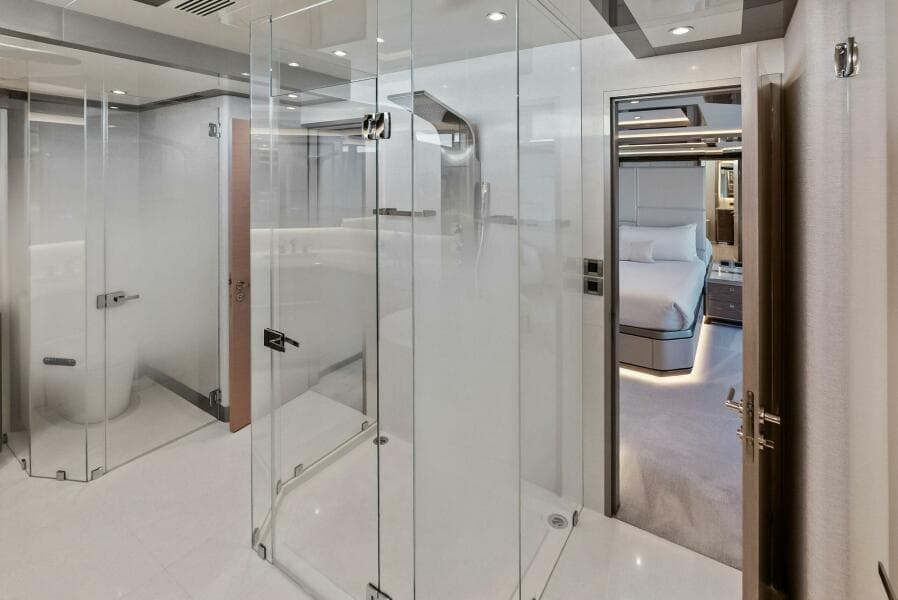 2024 Ocean Alexander 35 Revolution