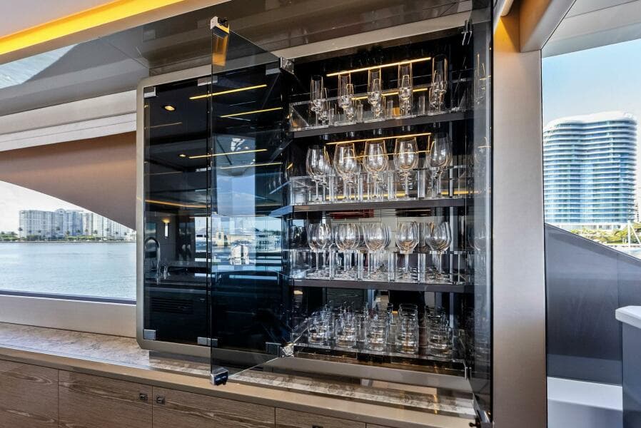 2024 Ocean Alexander 35 Revolution