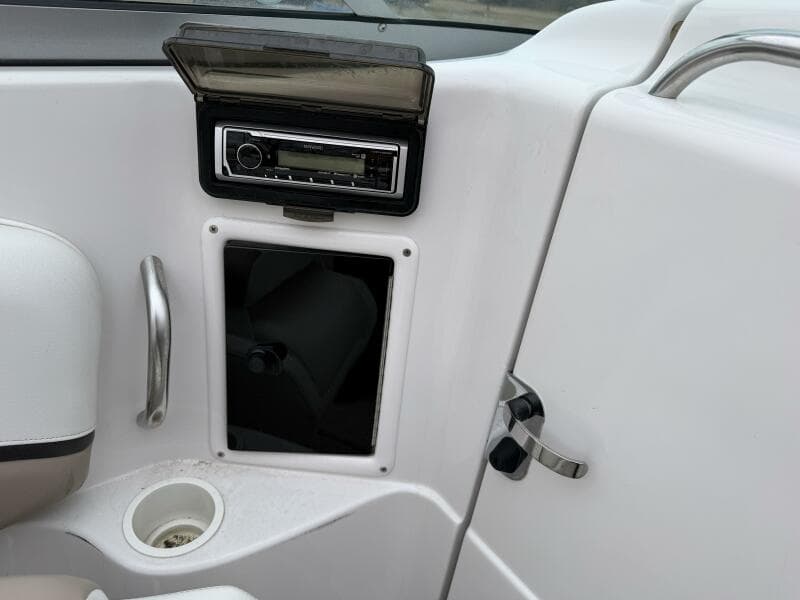 2005 Four Winns 250 Horizon