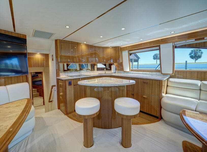 2017 Viking 52 Convertible 