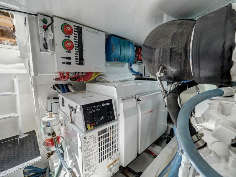 2017 Viking 52 Convertible 