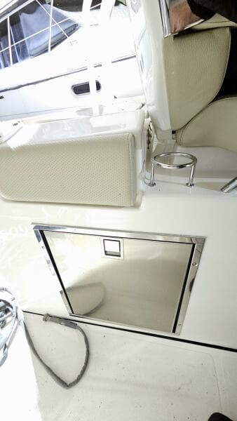 2018 Pursuit 328 Sport