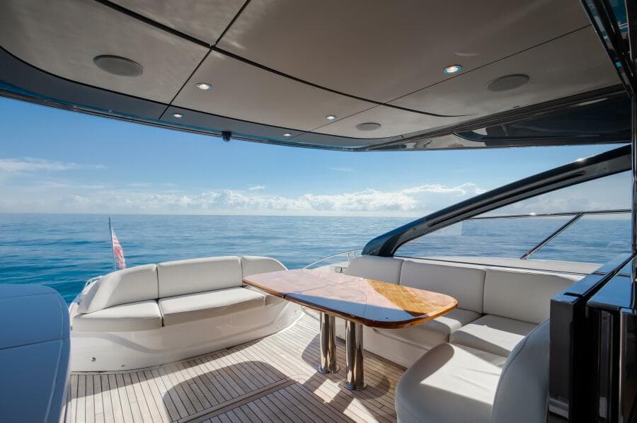 Princess V55 - Mermoo Too - Cockpit