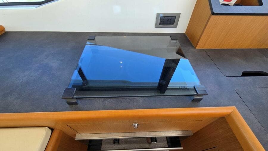 2019 Beneteau Swift Trawler 35