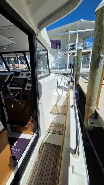 2019 Beneteau Swift Trawler 35