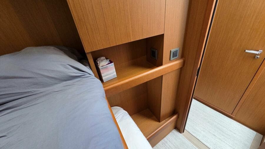 2019 Beneteau Swift Trawler 35