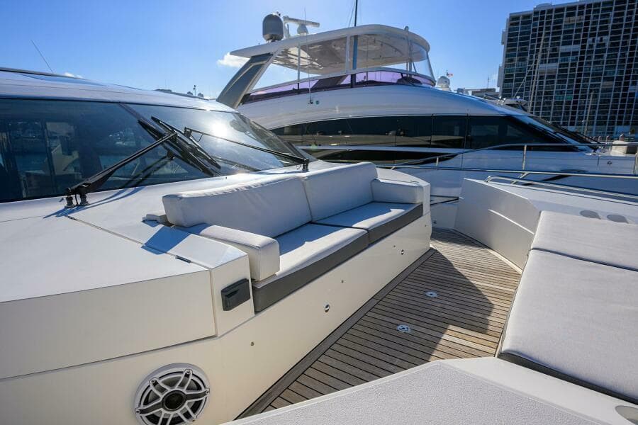 2013 Princess V72 Express Yacht - Photo 64