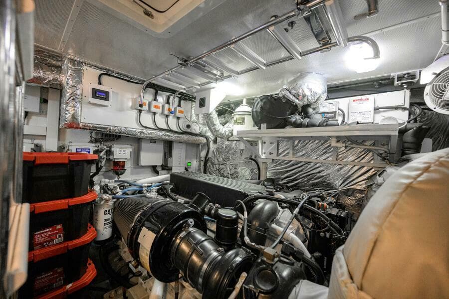 2013 Princess V72 Express Yacht - Photo 72
