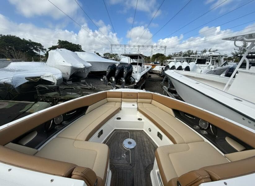 2015 Sea Ray SLX 350