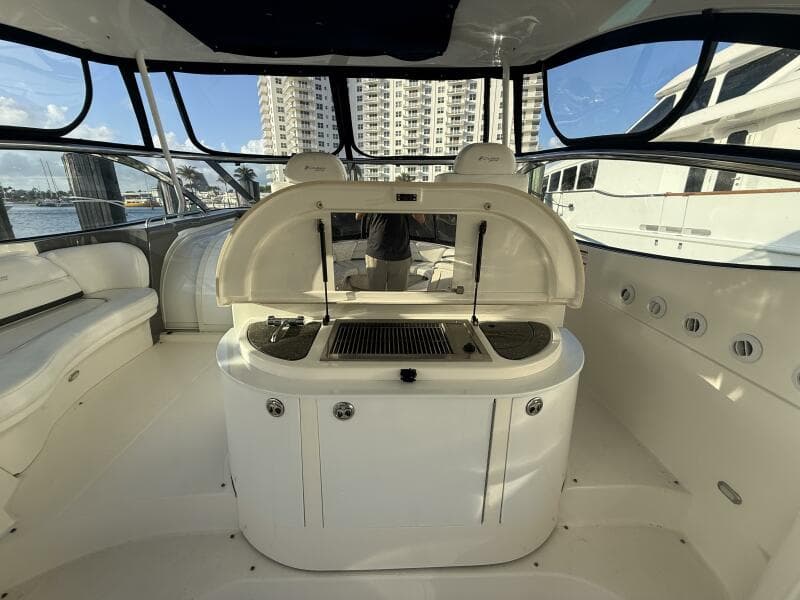 2007 Cruisers Yachts 560 Express