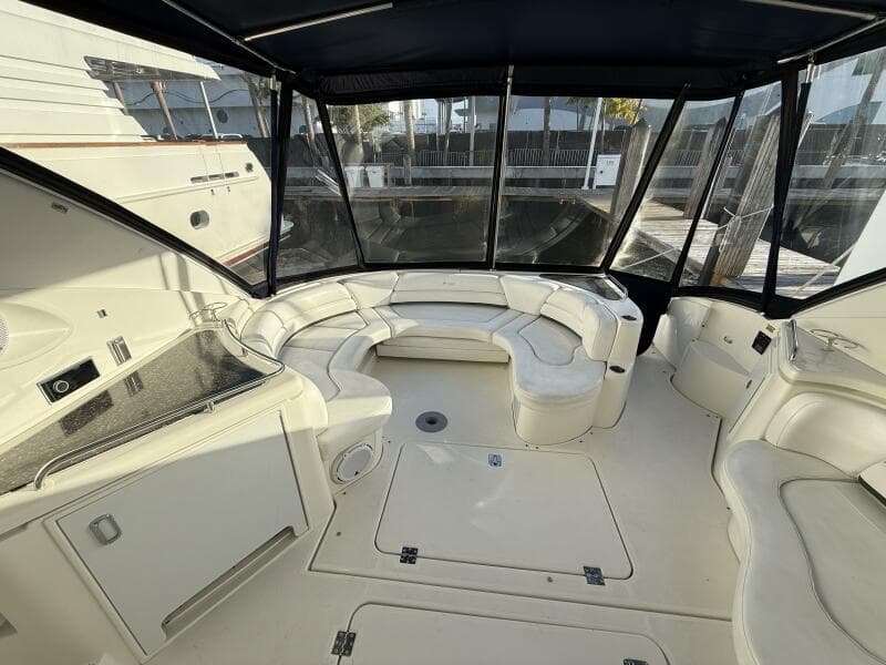 2007 Cruisers Yachts 560 Express