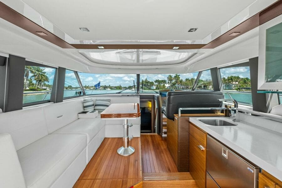 2018 Tiara Yachts C44