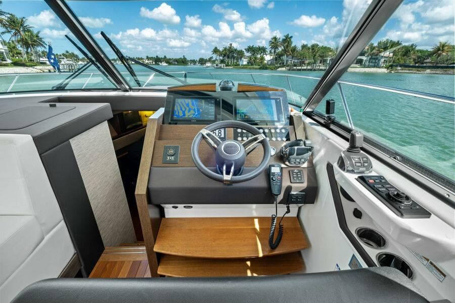 2018 Tiara Yachts C44