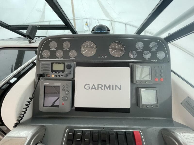 2003 Tiara Yachts 3100 Open