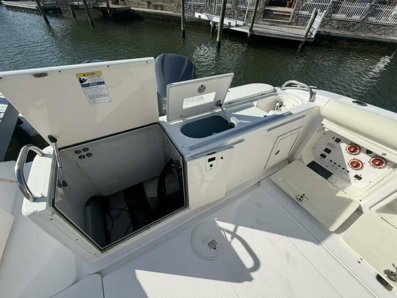 2007 Century 3200 WA