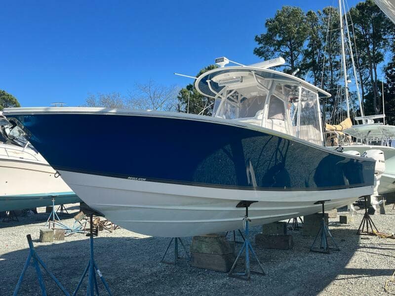2018 Regulator 34 SS