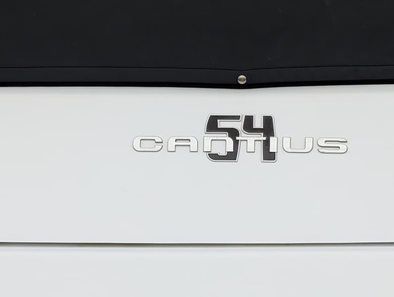 2022 Cruisers Yachts 54 Cantius