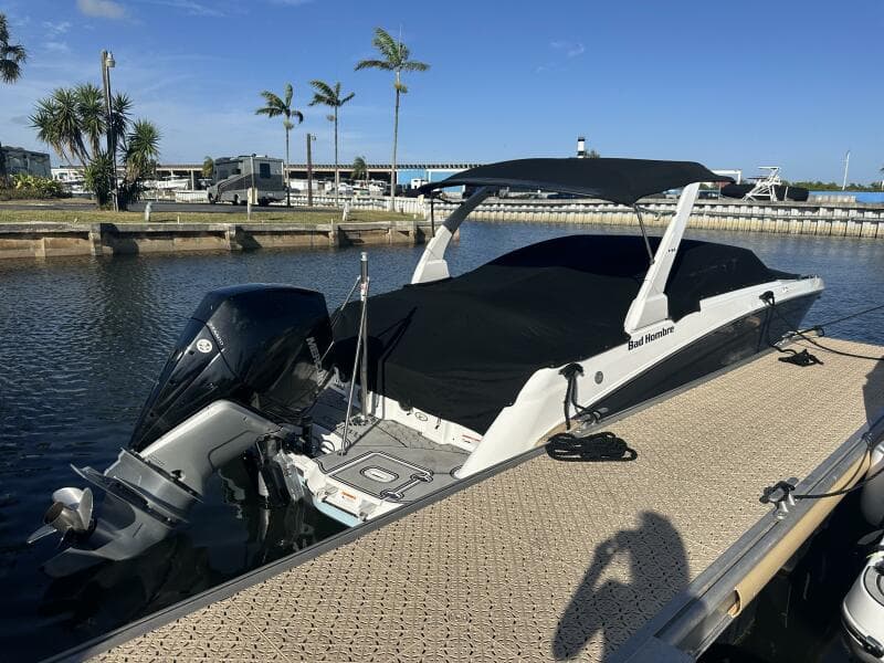 2022 Four Winns HD8 OB