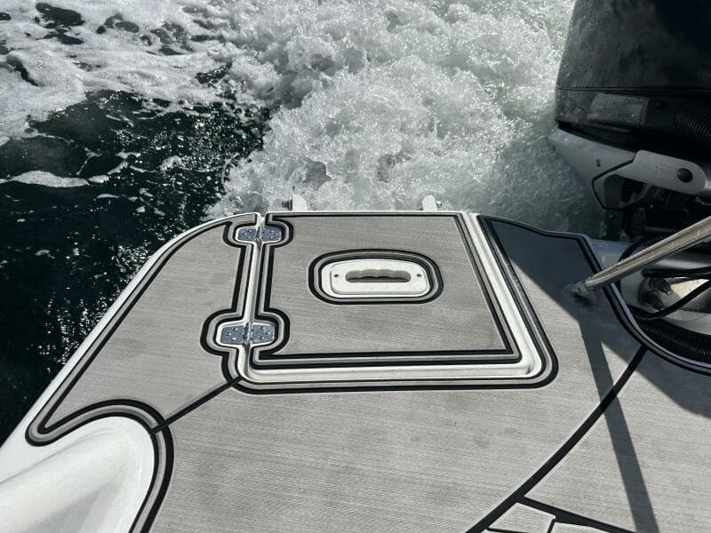 2022 Four Winns HD8 OB