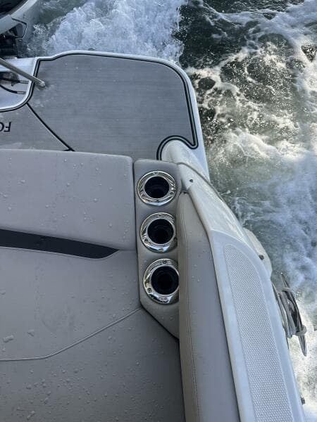 2022 Four Winns HD8 OB