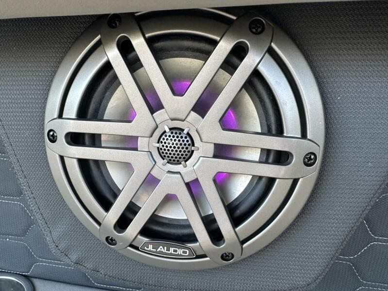 2022 Four Winns HD8 OB