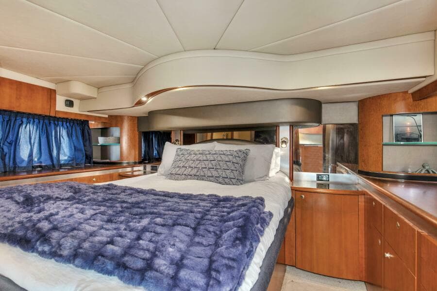 2005 50' Cruisers 500 Express Gratitude Master Stateroom