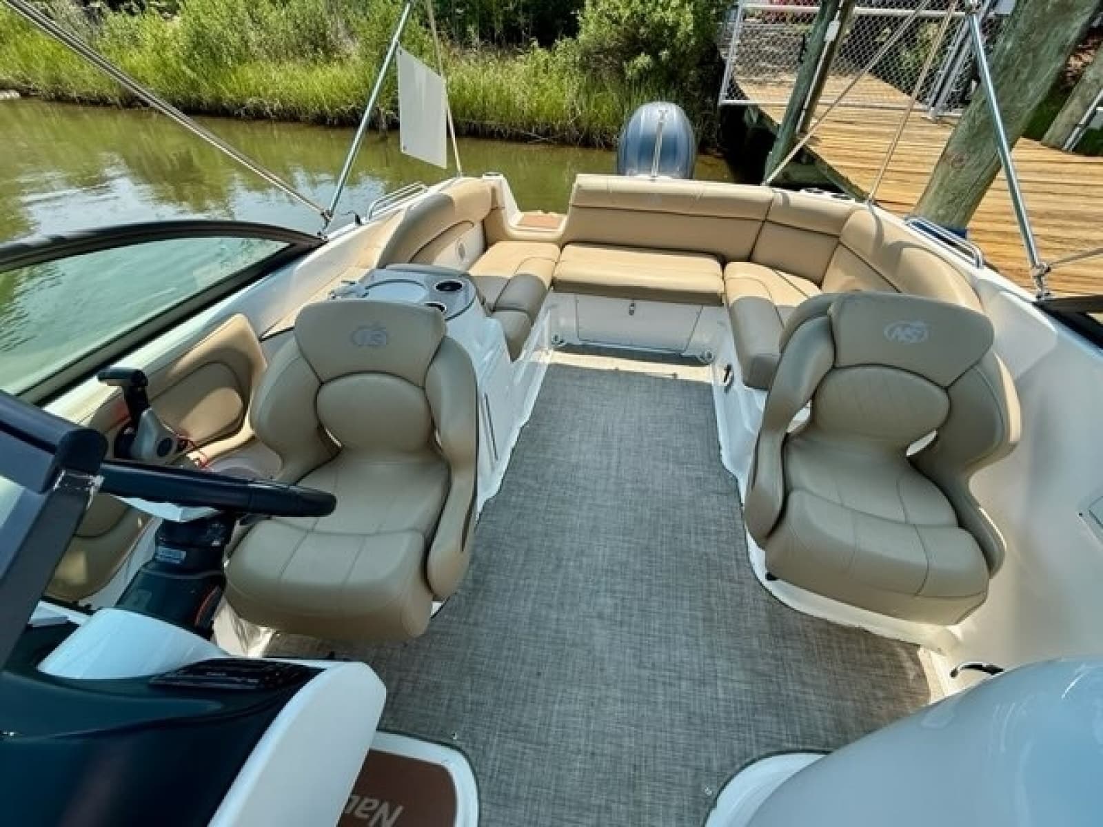 2019 NauticStar 243 DC - Photo 11