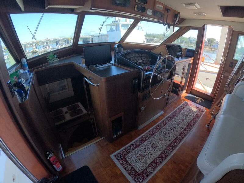 1987 Hatteras 54MY