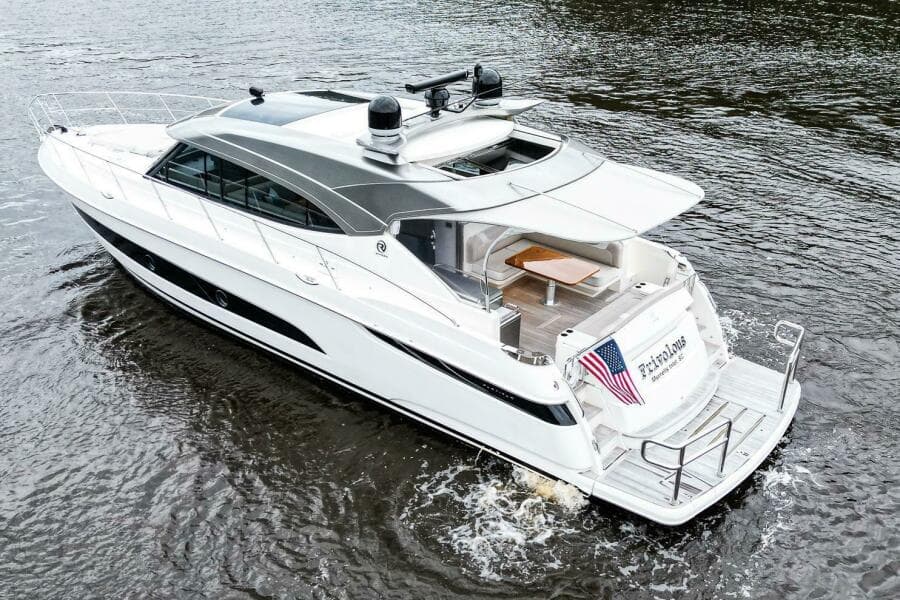 2021 Riviera 5400 Sport Yacht Platinum Edition