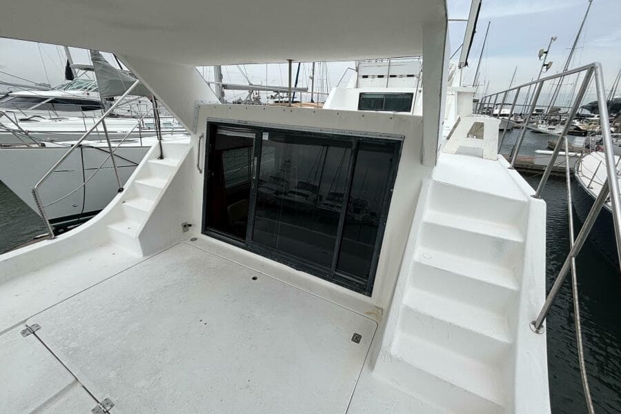 1994 Harbor Master 52 Coastal Cruiser