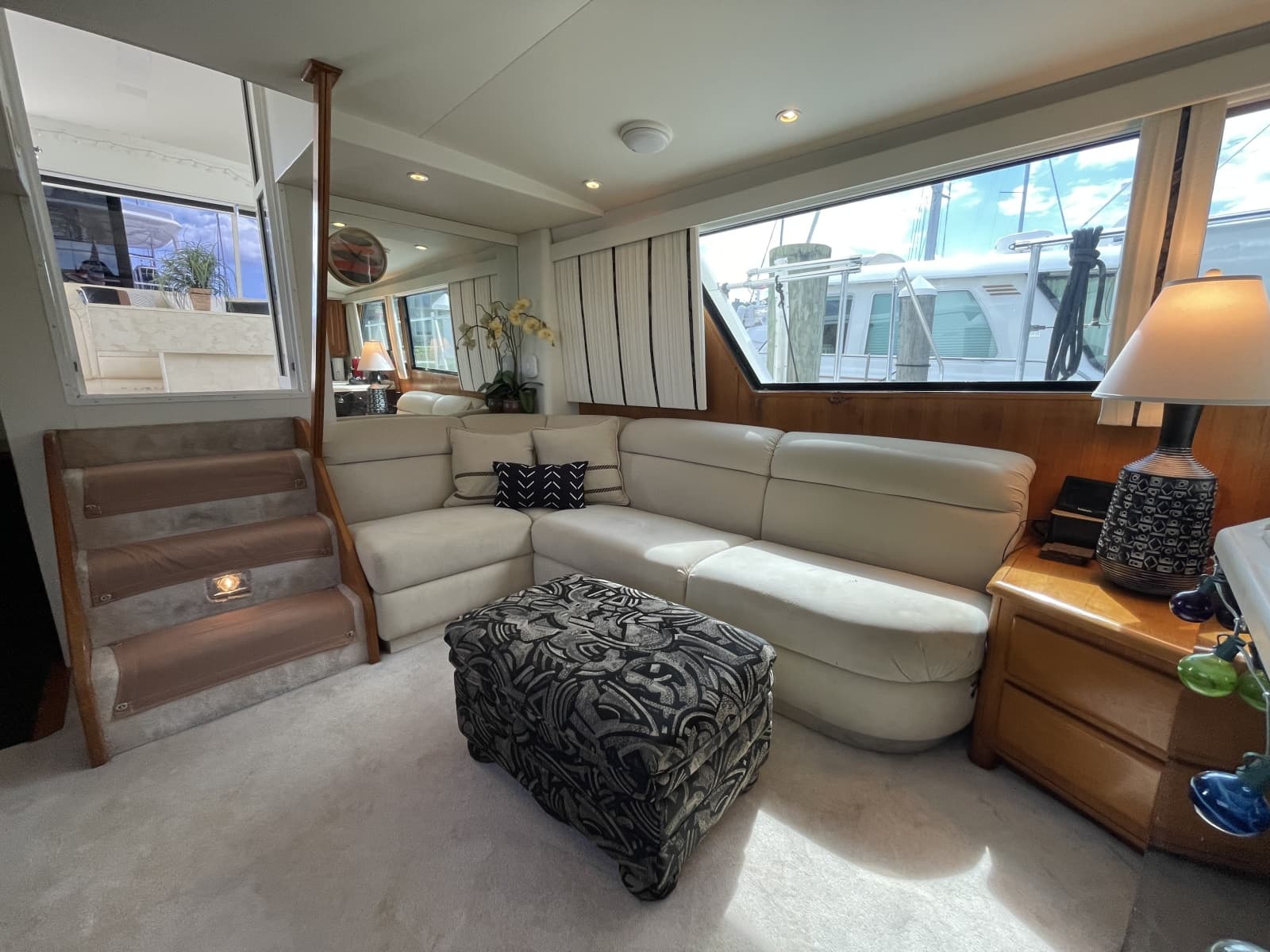 1995 Viking 54 Sports Yacht - Photo 4