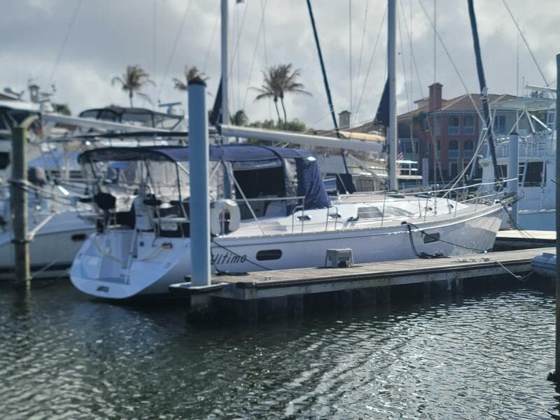 2015 Catalina 445