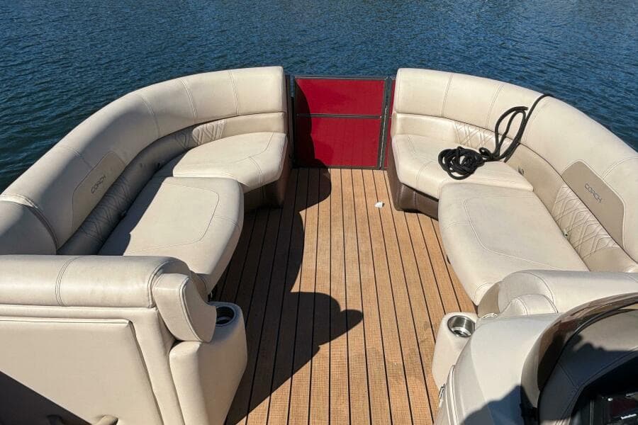 2018 Coach Pontoons 230 RF