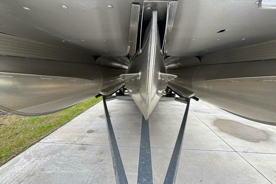 2018 Coach Pontoons 230 RF