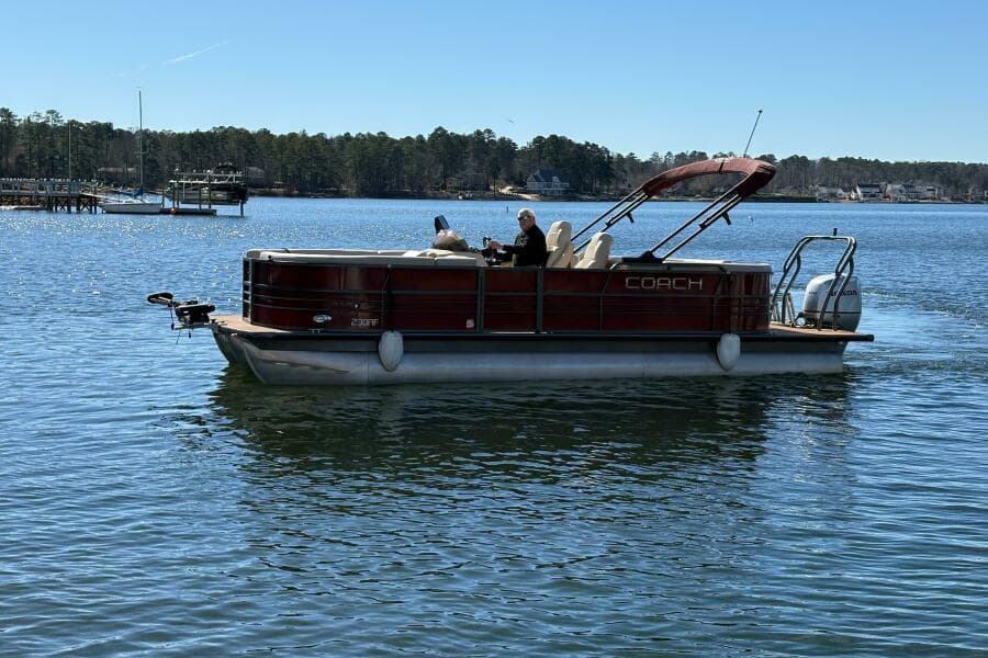 2018 Coach Pontoons 230 RF