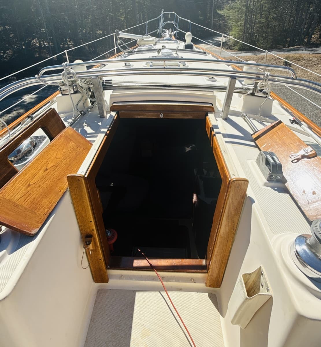 1995 Island Packet 37