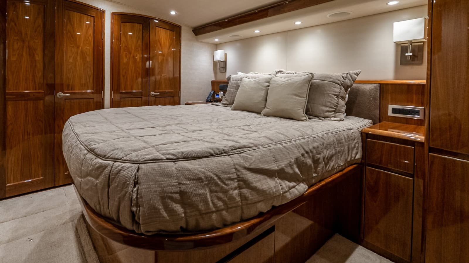 2017 Viking 62 Enclosed Bridge