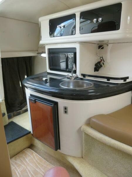 2004 Monterey 245 CRUISER