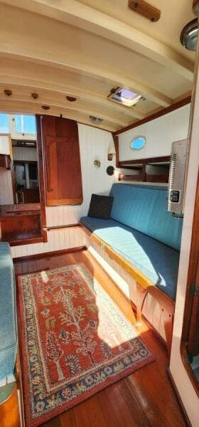 1996 Tillotson-Pearson Motorsailer 32