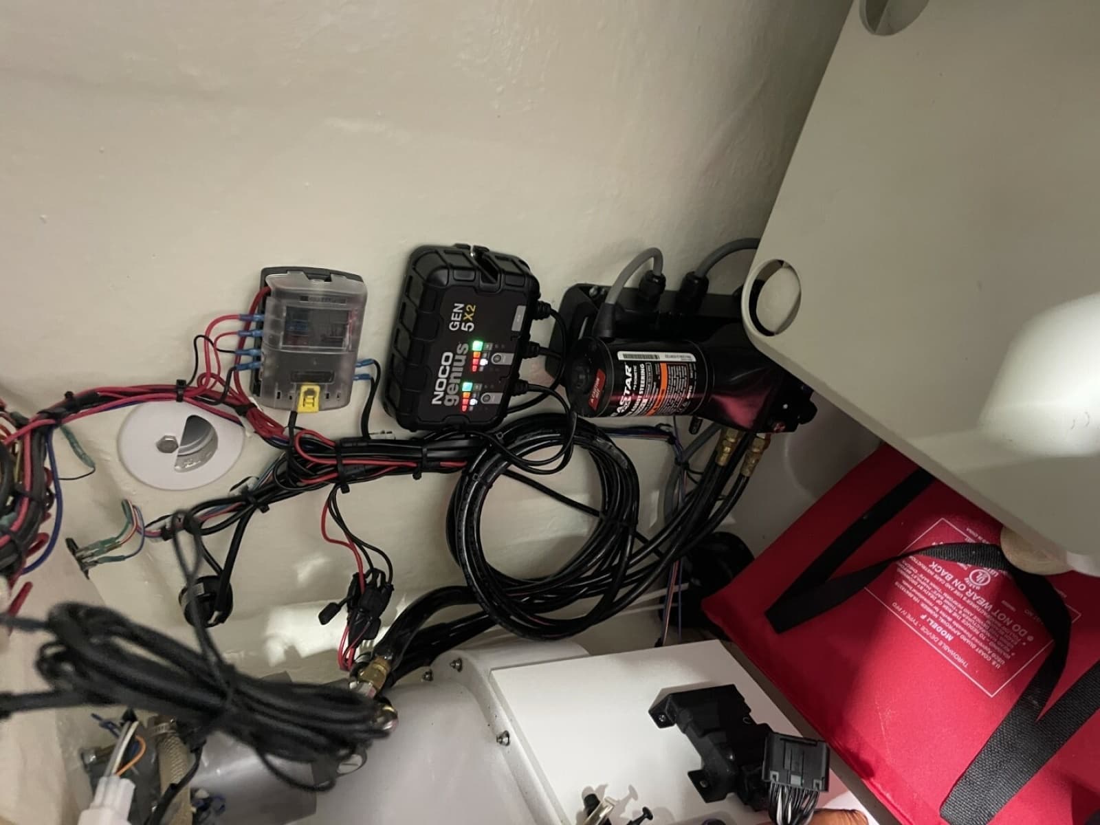 2023 Sea Pro 248 DLX