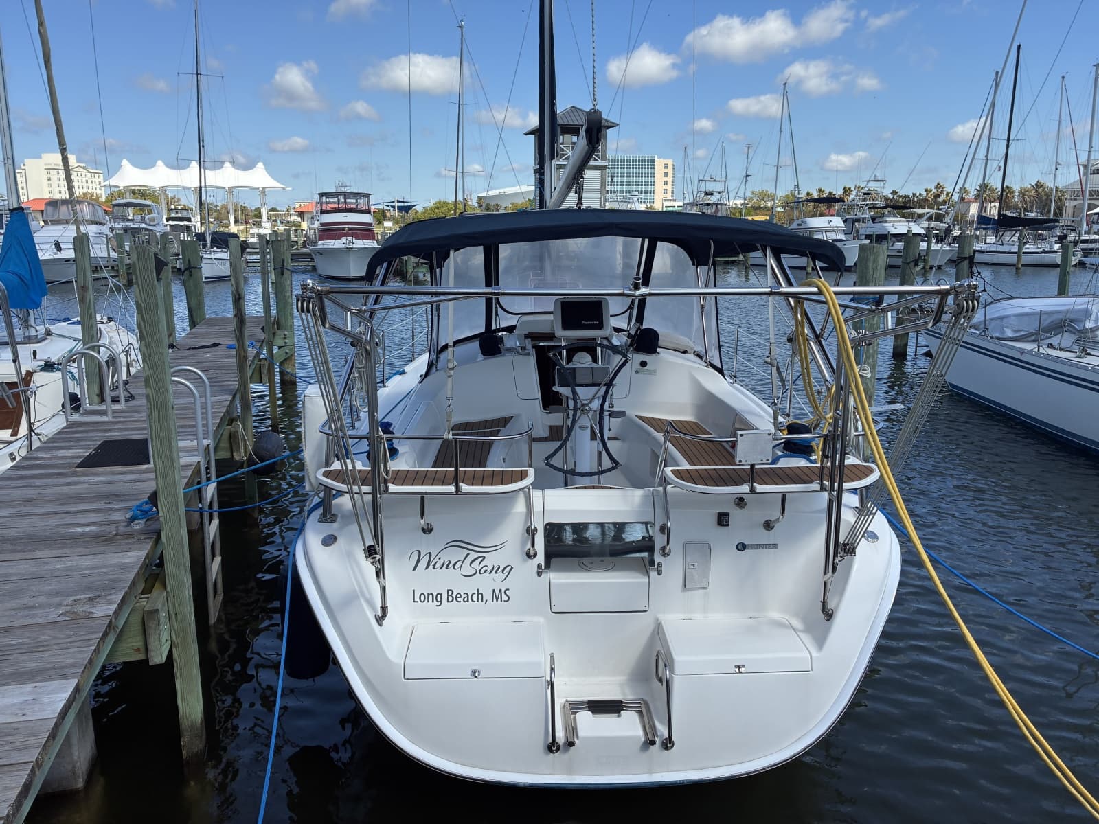 2008 Hunter 38 - Transom