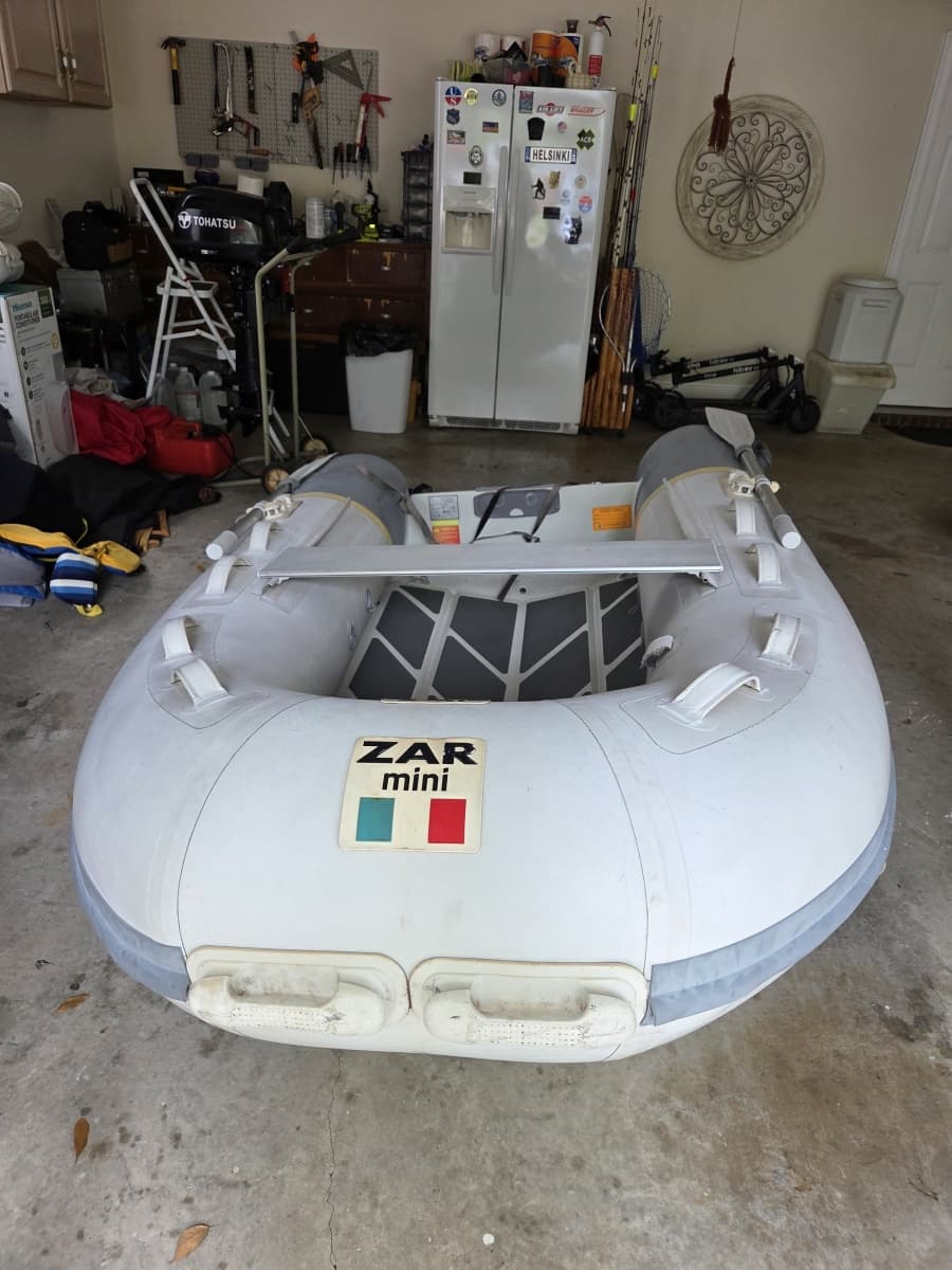 2008 Hunter 38 - Dinghy